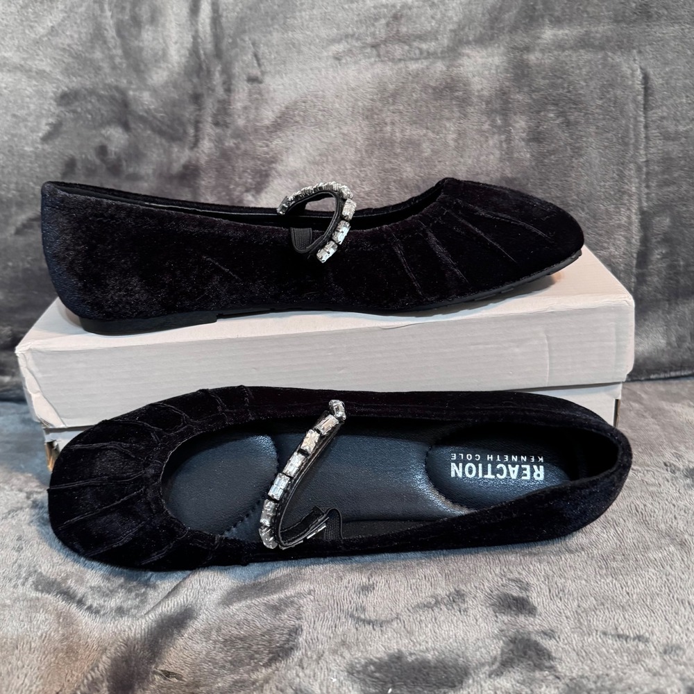 Kenneth Cole Reaction Eimar Black Velvet Crystal Mary Jane Ballet Flats 8.5 NEW - Picture 11 of 13